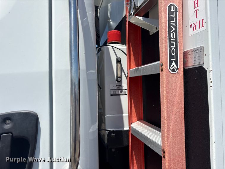 image for item EG9210 2012 Freightliner Business Class M2 utility / service truck