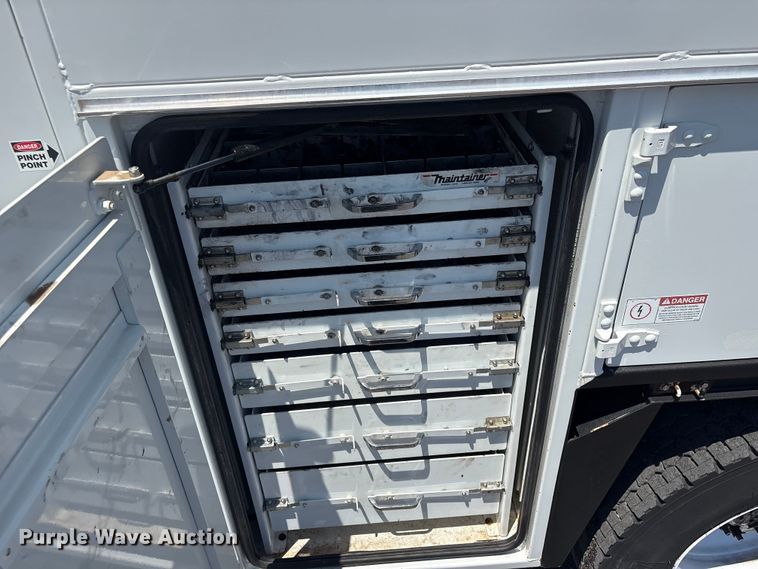 image for item EG9210 2012 Freightliner Business Class M2 utility / service truck