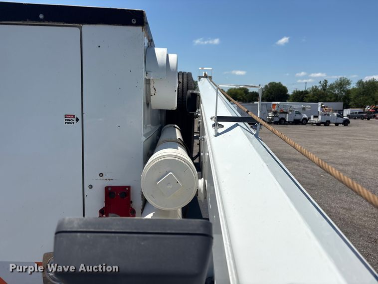 image for item EG9210 2012 Freightliner Business Class M2 utility / service truck