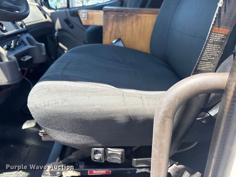 image for item EG9210 2012 Freightliner Business Class M2 utility / service truck
