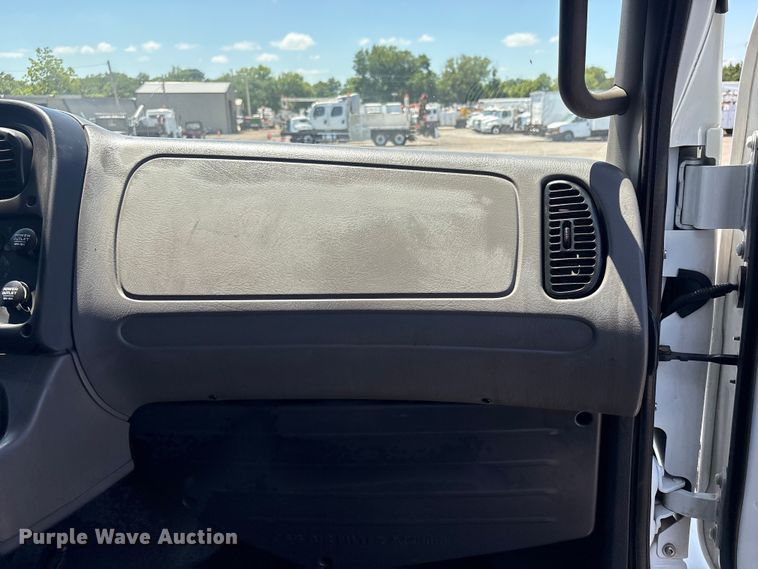 image for item EG9210 2012 Freightliner Business Class M2 utility / service truck