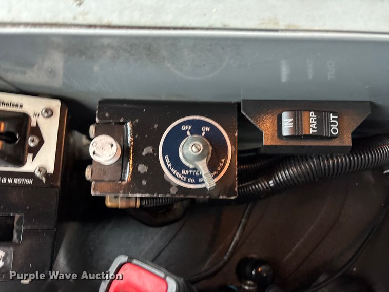 image for item EG9213 2014 Freightliner 114SD dump truck