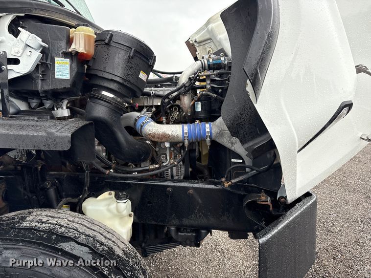 image for item EG9213 2014 Freightliner 114SD dump truck