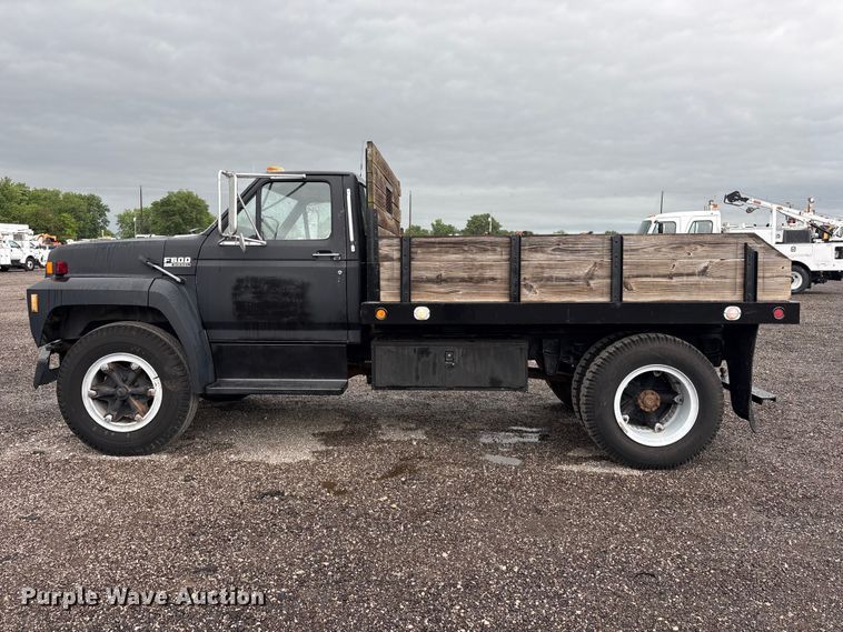 image for item EG9214 1994 Ford F600 dump flatbed truck