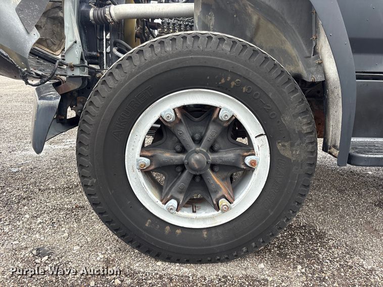 image for item EG9214 1994 Ford F600 dump flatbed truck