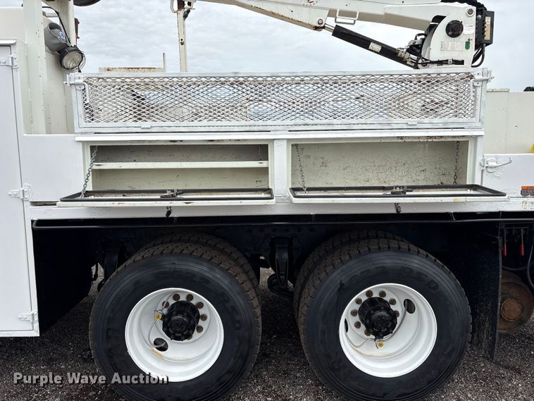 image for item EG9217 2012 Freightliner Business Class M2 Crew Cab utility / service truck