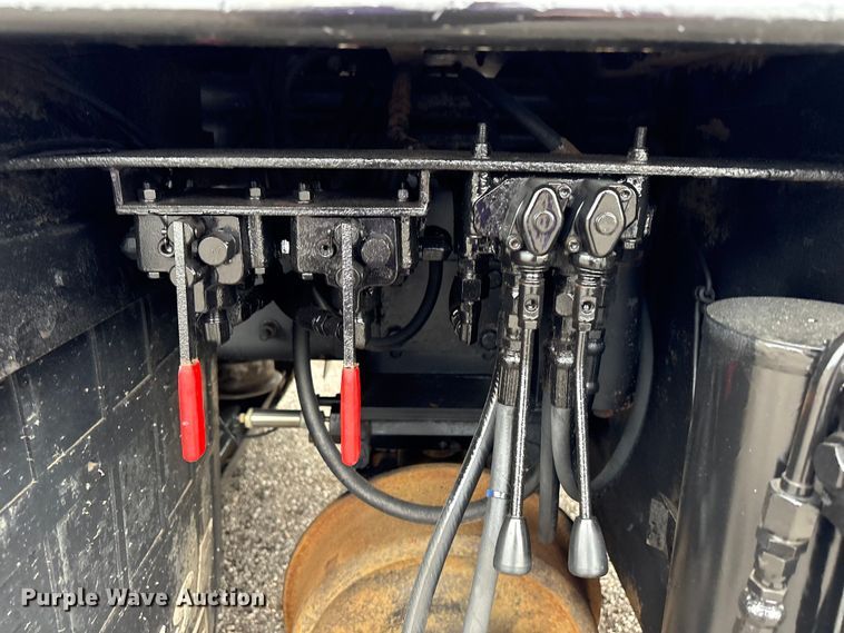 image for item EG9217 2012 Freightliner Business Class M2 Crew Cab utility / service truck