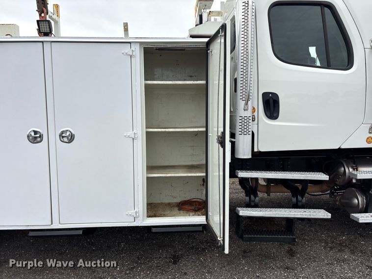 image for item EG9217 2012 Freightliner Business Class M2 Crew Cab utility / service truck