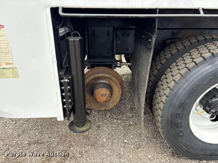 image for item EG9217 2012 Freightliner Business Class M2 Crew Cab utility / service truck