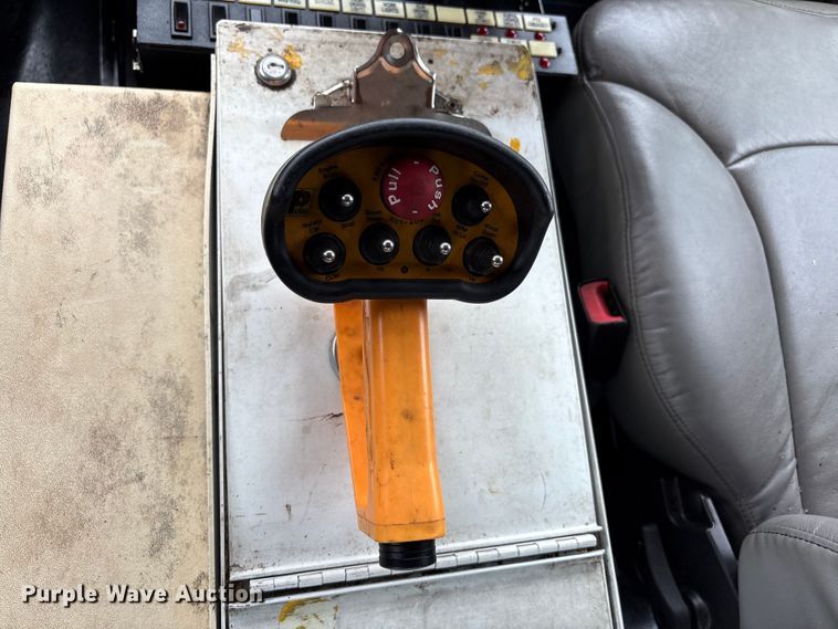 image for item EG9217 2012 Freightliner Business Class M2 Crew Cab utility / service truck