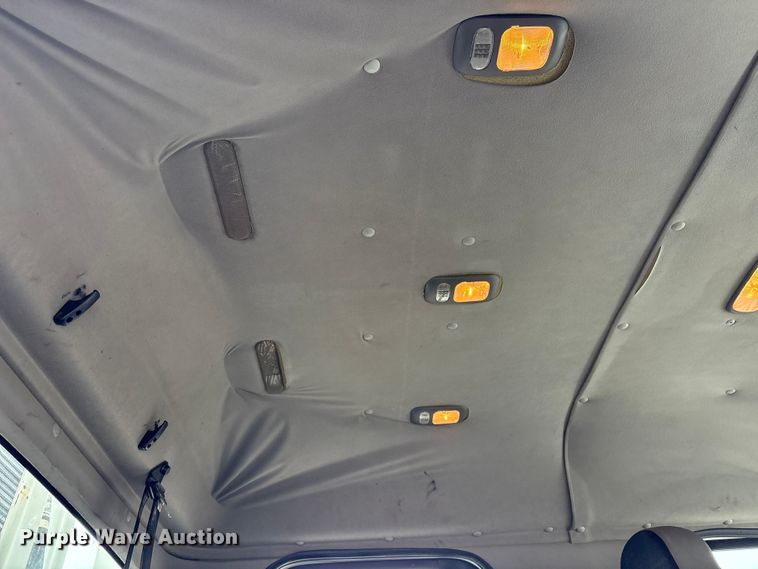 image for item EG9217 2012 Freightliner Business Class M2 Crew Cab utility / service truck