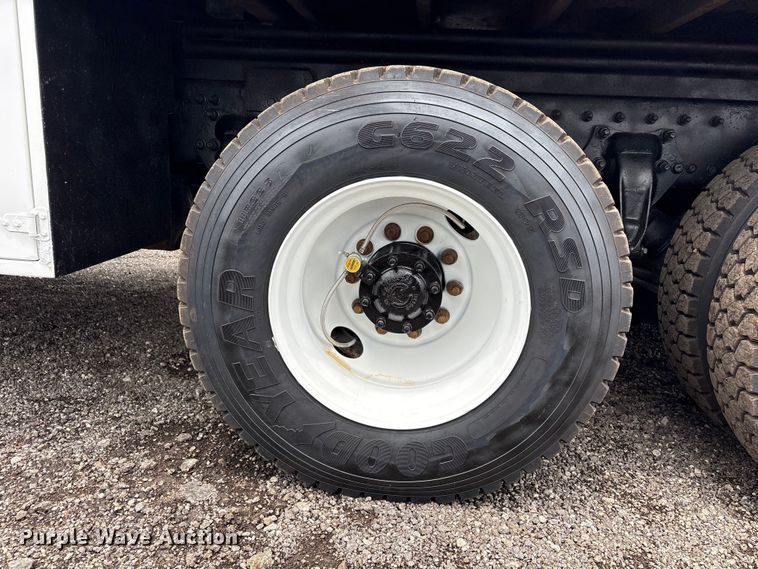 image for item EG9217 2012 Freightliner Business Class M2 Crew Cab utility / service truck