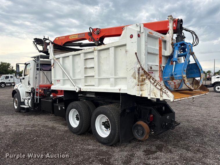 image for item EG9221 2012 Freightliner Business Class M2 grapple truck