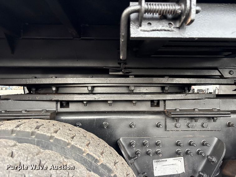 image for item EG9221 2012 Freightliner Business Class M2 grapple truck