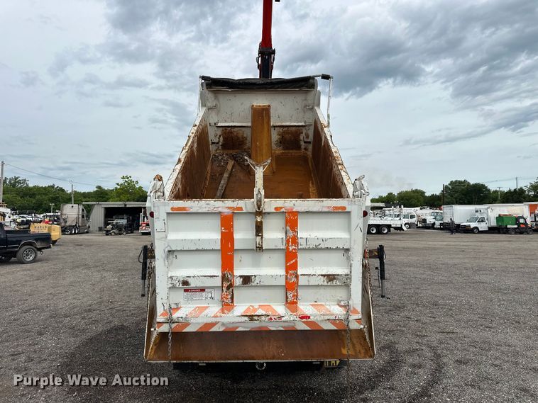 image for item EG9221 2012 Freightliner Business Class M2 grapple truck