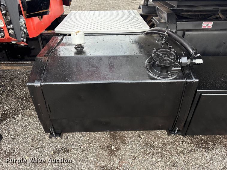 image for item EG9221 2012 Freightliner Business Class M2 grapple truck