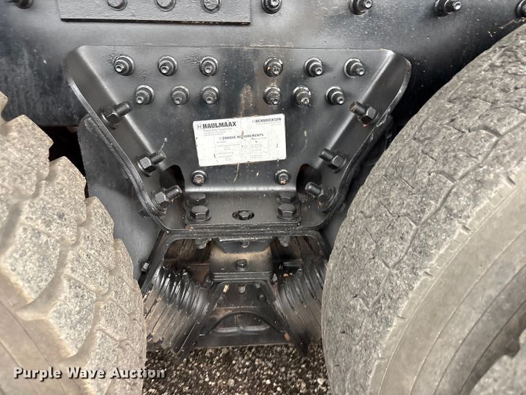 image for item EG9221 2012 Freightliner Business Class M2 grapple truck