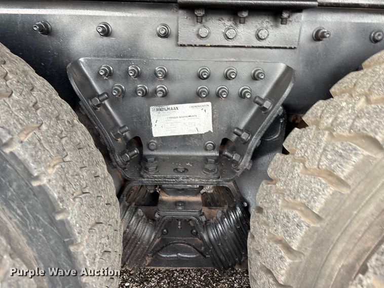 image for item EG9221 2012 Freightliner Business Class M2 grapple truck