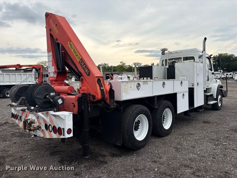 image for item EG9222 2012 Freightliner Business Class M2 Ext. Cab crane truck