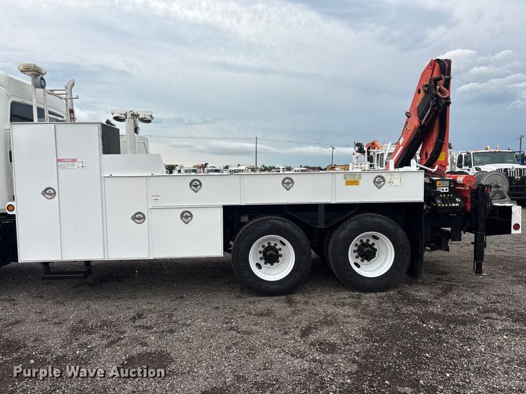 image for item EG9222 2012 Freightliner Business Class M2 Ext. Cab crane truck