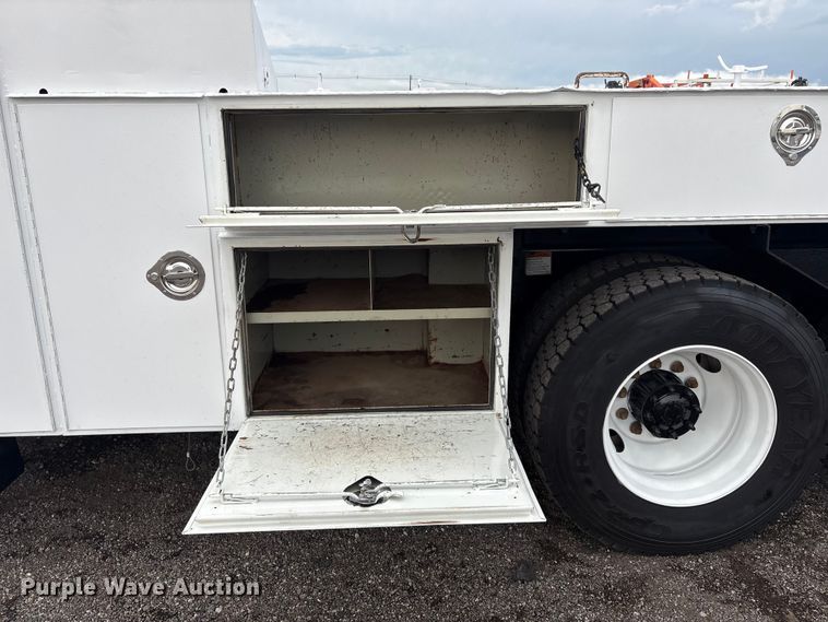 image for item EG9222 2012 Freightliner Business Class M2 Ext. Cab crane truck