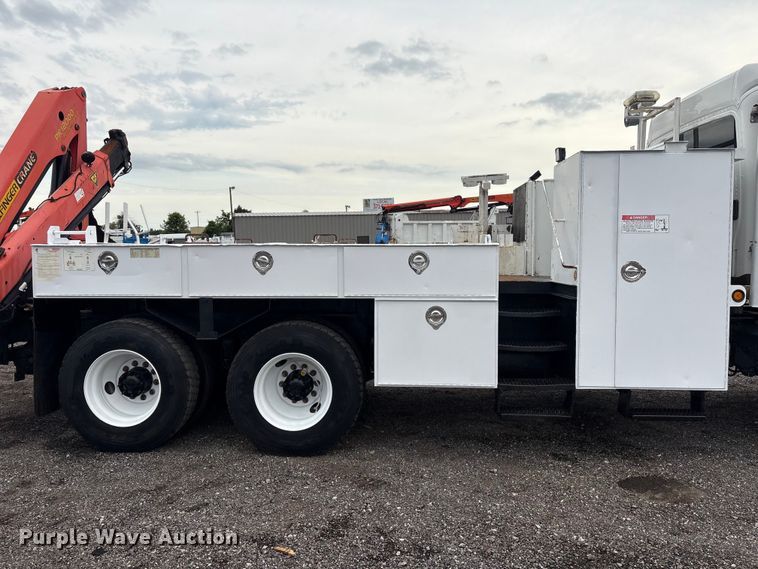 image for item EG9222 2012 Freightliner Business Class M2 Ext. Cab crane truck