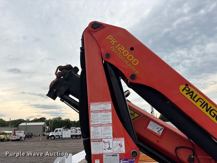 image for item EG9222 2012 Freightliner Business Class M2 Ext. Cab crane truck