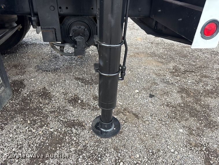 image for item EG9222 2012 Freightliner Business Class M2 Ext. Cab crane truck