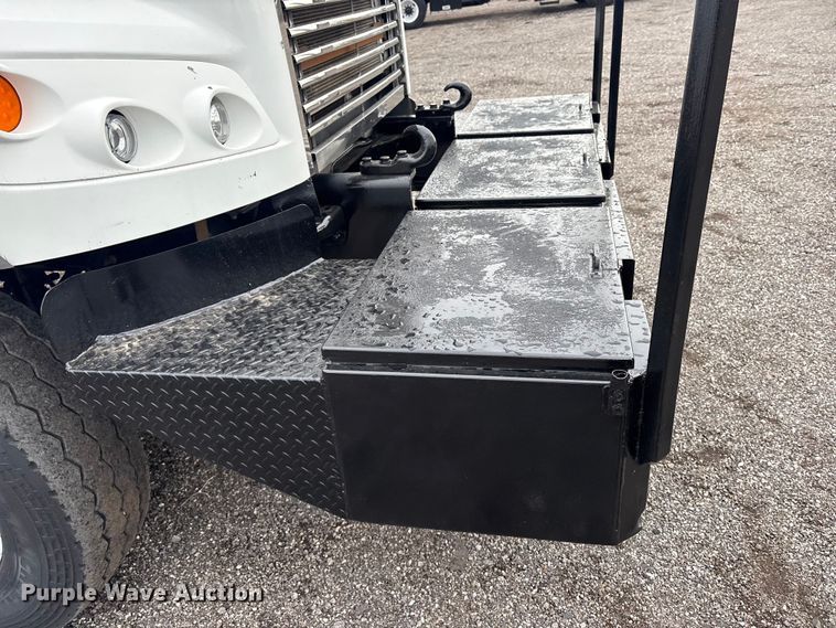 image for item EG9222 2012 Freightliner Business Class M2 Ext. Cab crane truck