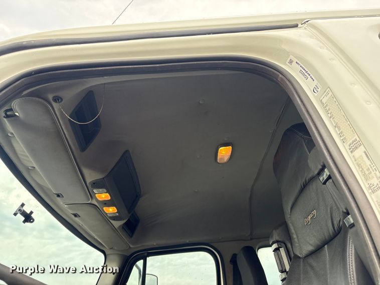 image for item EG9222 2012 Freightliner Business Class M2 Ext. Cab crane truck