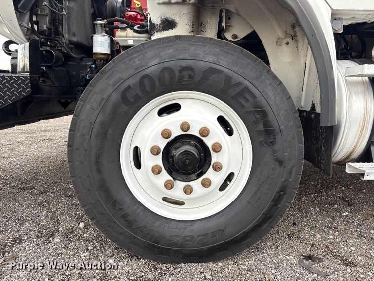 image for item EG9222 2012 Freightliner Business Class M2 Ext. Cab crane truck