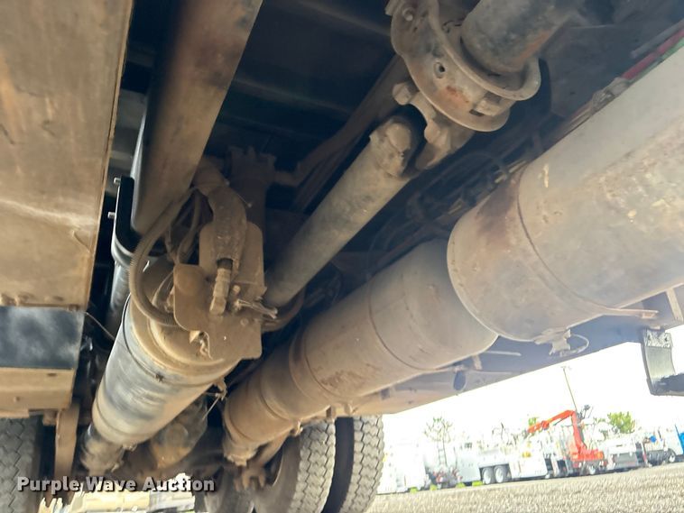 image for item EG9222 2012 Freightliner Business Class M2 Ext. Cab crane truck