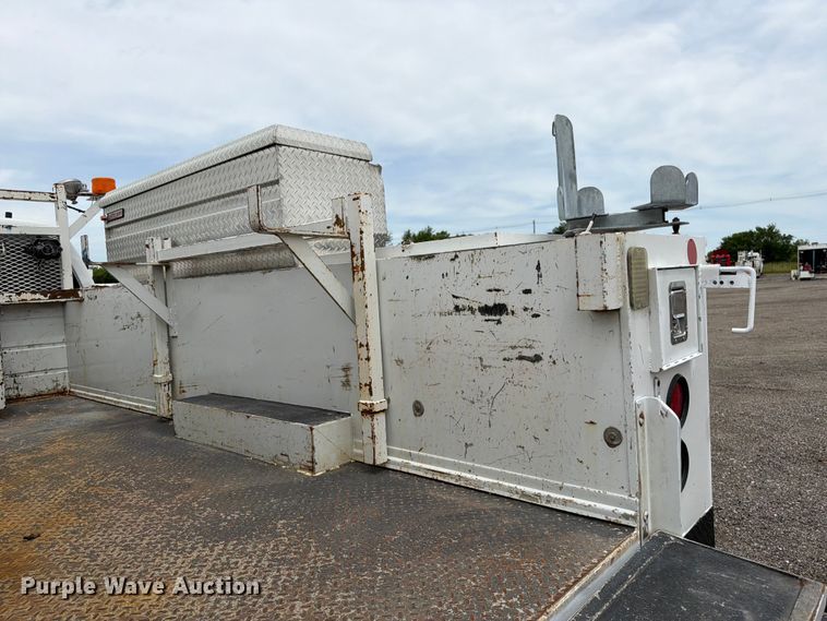 image for item EG9225 2016 Ford F550 Super Duty Crew Cab utility / service truck