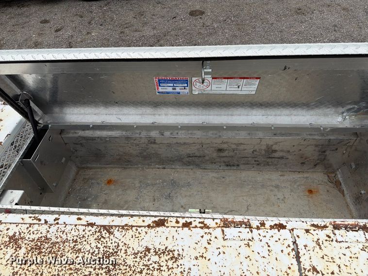 image for item EG9225 2016 Ford F550 Super Duty Crew Cab utility / service truck