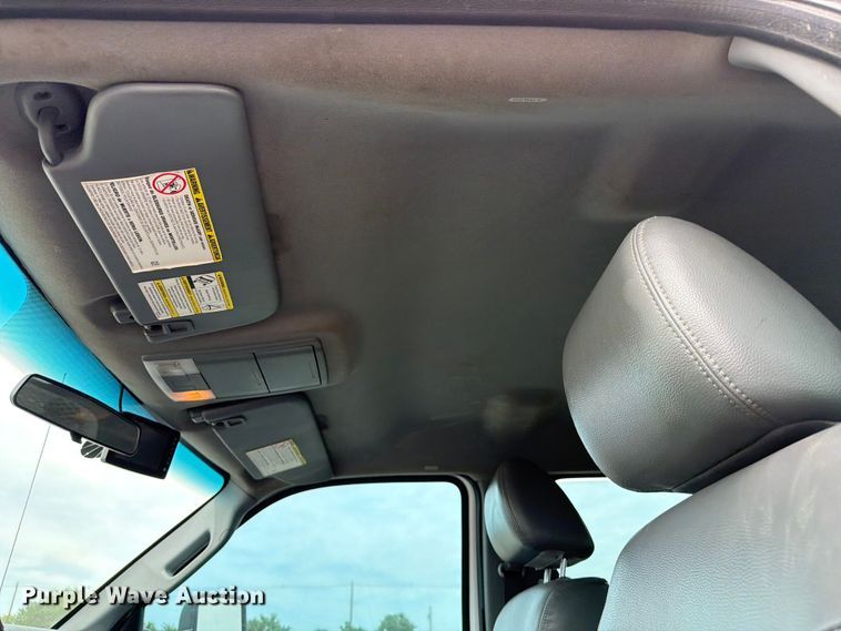 image for item EG9225 2016 Ford F550 Super Duty Crew Cab utility / service truck