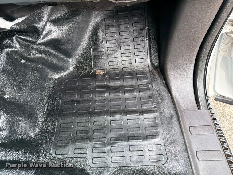 image for item EG9225 2016 Ford F550 Super Duty Crew Cab utility / service truck