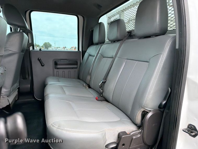 image for item EG9225 2016 Ford F550 Super Duty Crew Cab utility / service truck