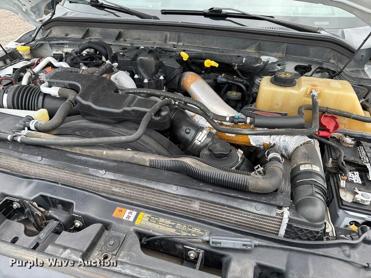 image for item EG9225 2016 Ford F550 Super Duty Crew Cab utility / service truck