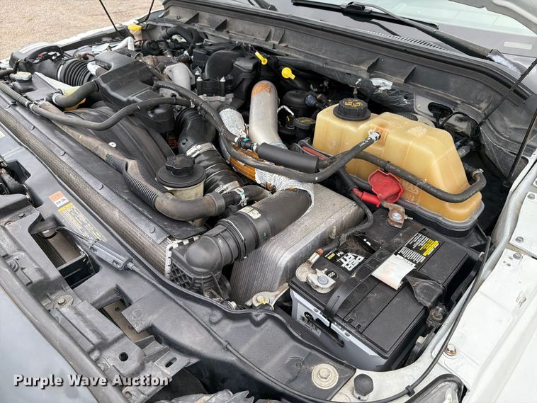 image for item EG9225 2016 Ford F550 Super Duty Crew Cab utility / service truck