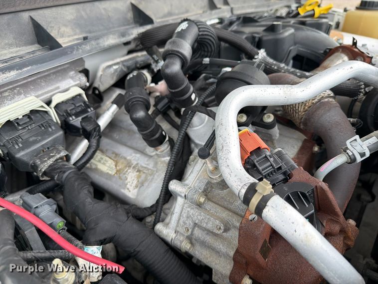 image for item EG9225 2016 Ford F550 Super Duty Crew Cab utility / service truck