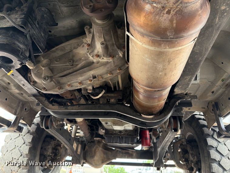 image for item EG9225 2016 Ford F550 Super Duty Crew Cab utility / service truck