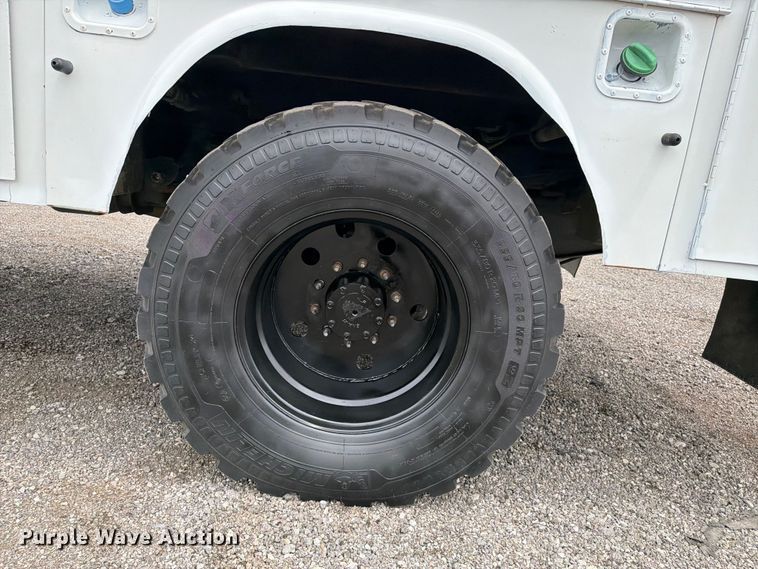 image for item EG9225 2016 Ford F550 Super Duty Crew Cab utility / service truck