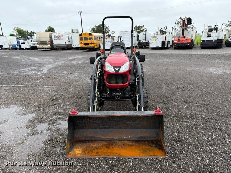 image for item EG9238 2018 Yanmar SA24 MFWD tractor