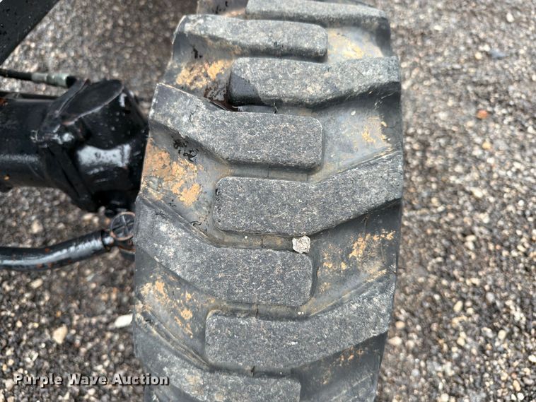 image for item EG9238 2018 Yanmar SA24 MFWD tractor