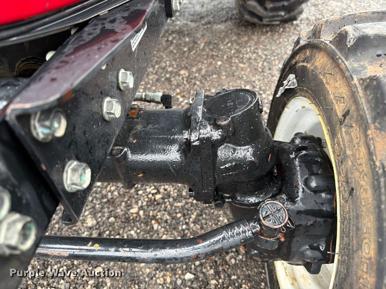 image for item EG9238 2018 Yanmar SA24 MFWD tractor