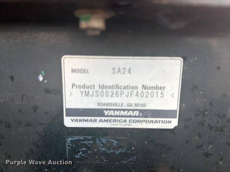 image for item EG9238 2018 Yanmar SA24 MFWD tractor