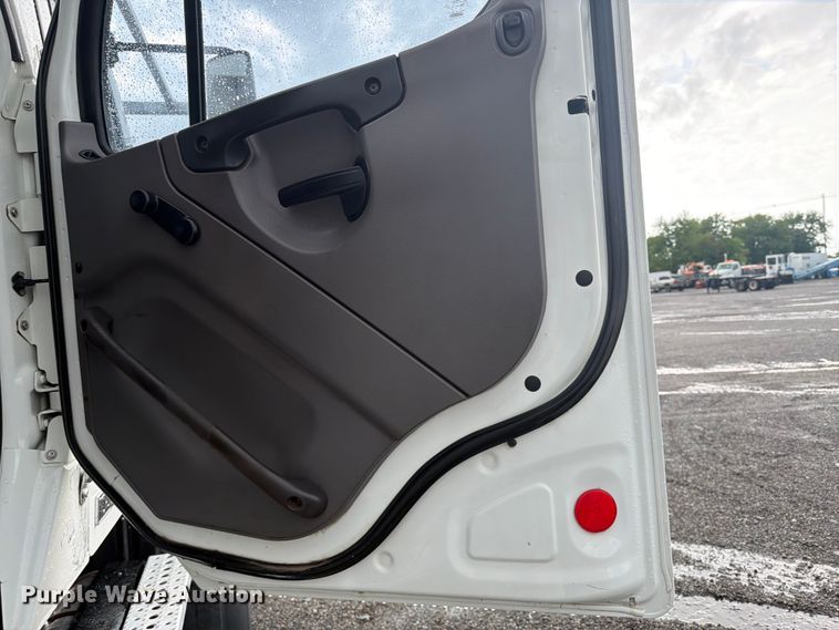 image for item EG9245 2014 Freightliner 108SD Crew Cab crane truck