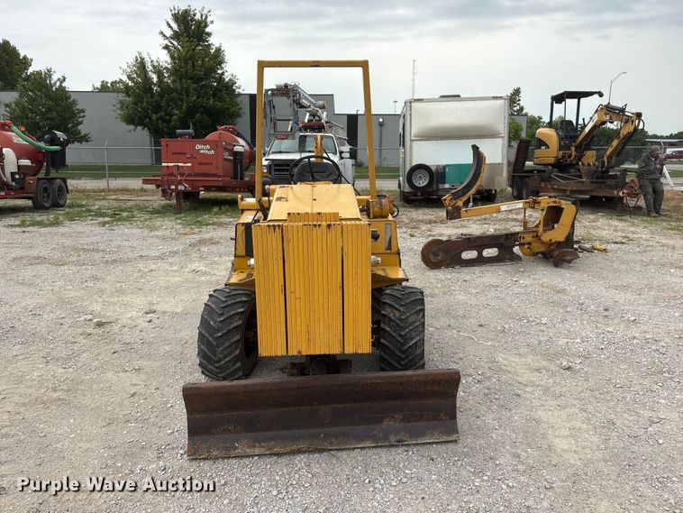 image for item EI5921 1998 Vermeer V-3550A trencher
