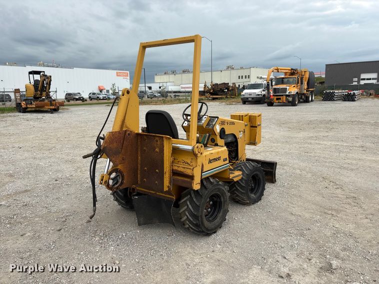 image for item EI5921 1998 Vermeer V-3550A trencher