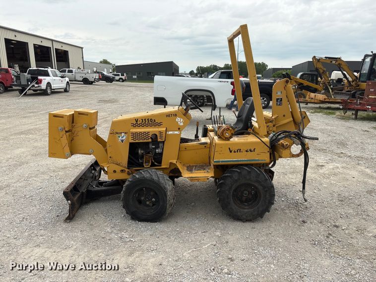 image for item EI5921 1998 Vermeer V-3550A trencher